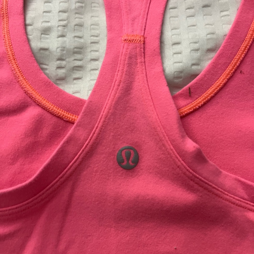 Lululemon tank top